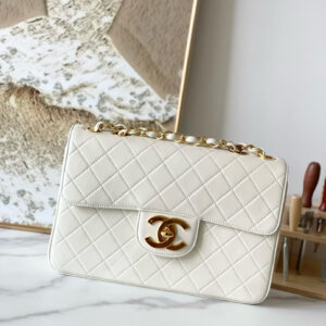 bag0712 Chanel Classic Flap Large Gold Hardware