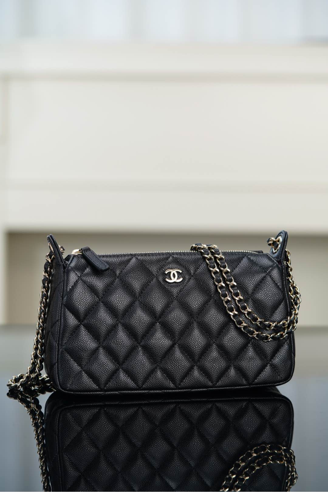 bag0756 Chanel Hobo Black Gold Hardware