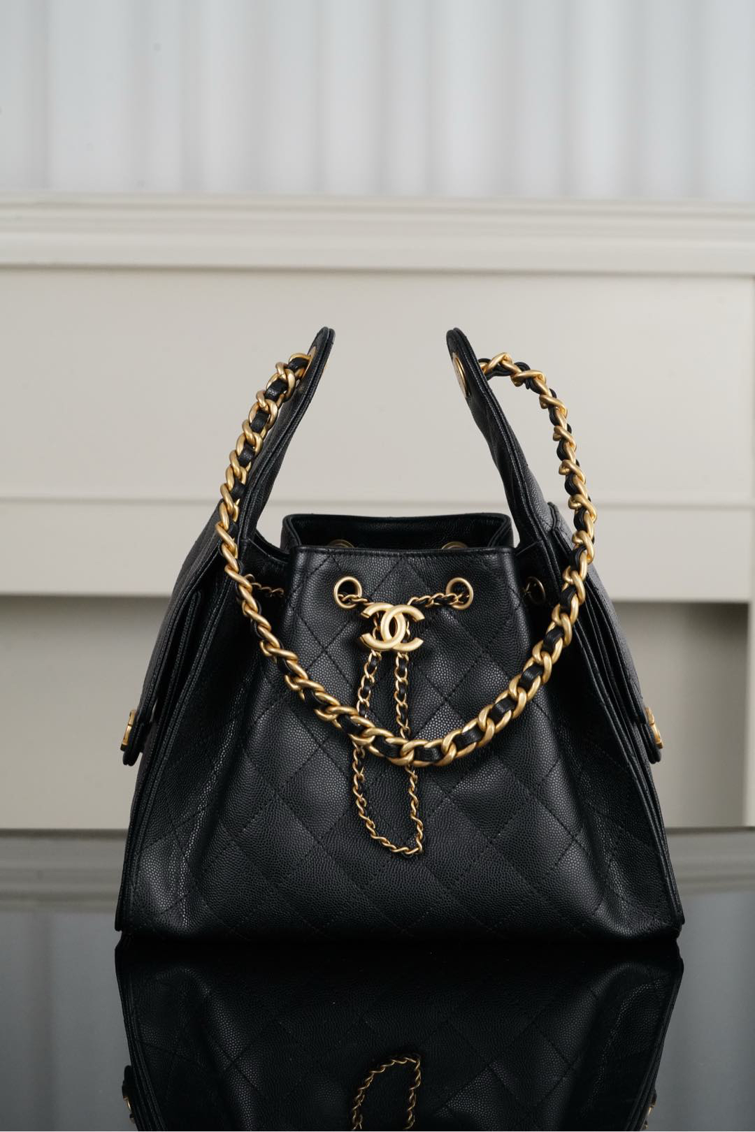 bag0801 Chanel Hobo Small Black Gold Hardware