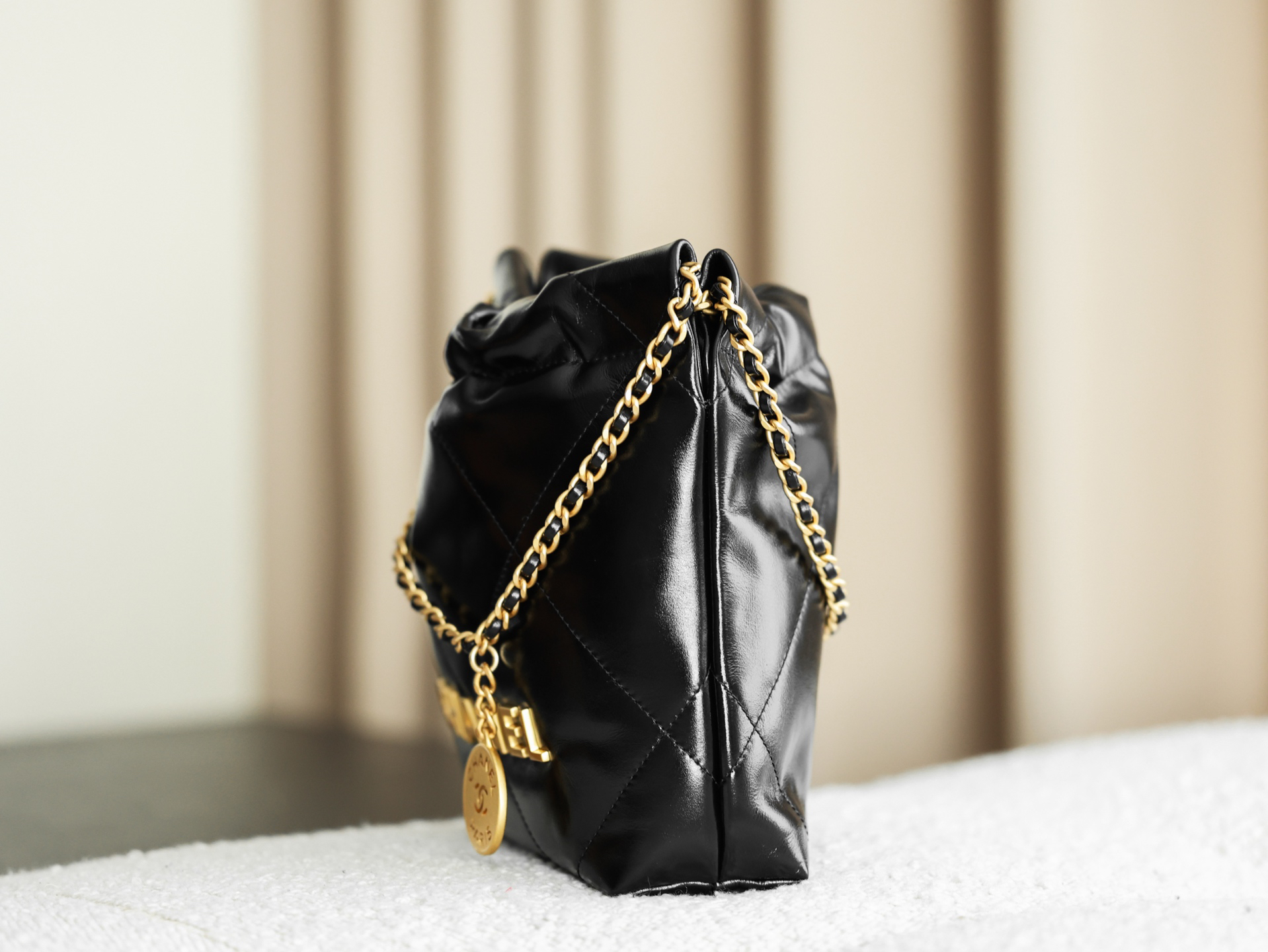 bag0073 Chanel Bag Black Gold Hardware - Image 2