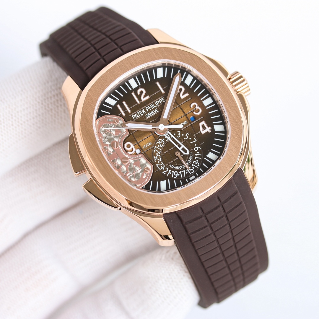 Patek Philippe Aquanaut 40.8mm Black / White - watch0049 - Image 2