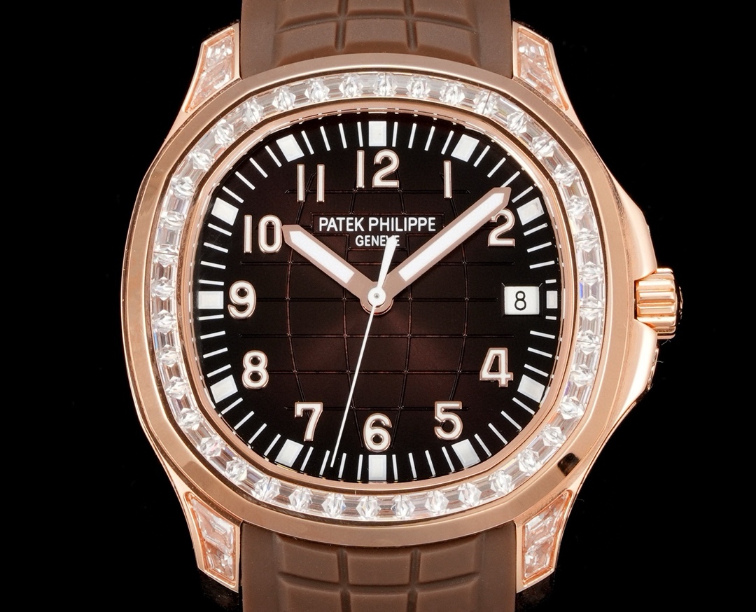 Patek Philippe Aquanaut - watch0151 - Image 2