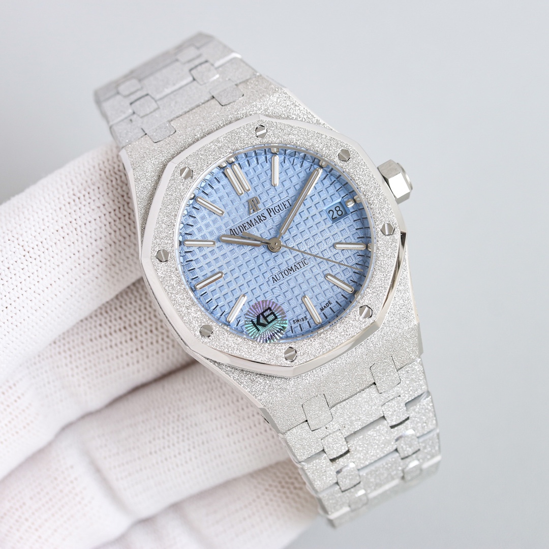 Audemars Piguet Royal Oak 37mm Rose Gold / Silver - watch0154 - Image 2