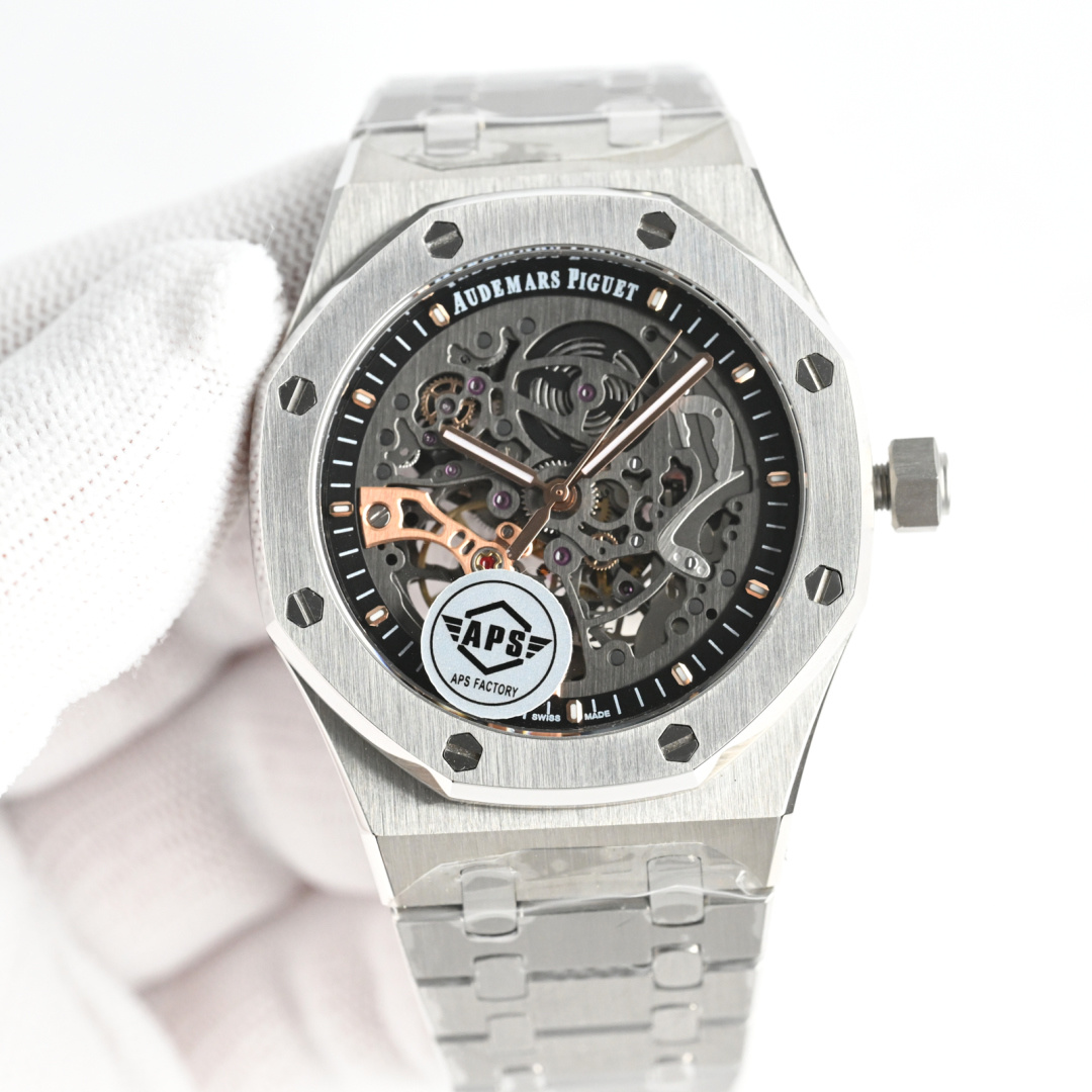 Audemars Piguet Royal Oak 41mm White / Gold - watch0165 - Image 2
