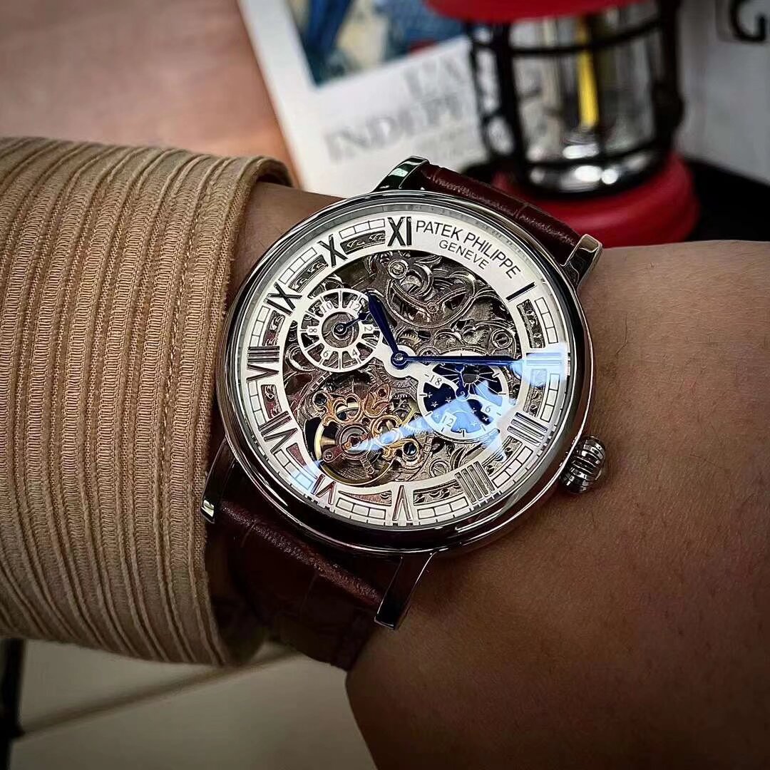 Patek Philippe Watch 43mm - watch0248 - Image 2