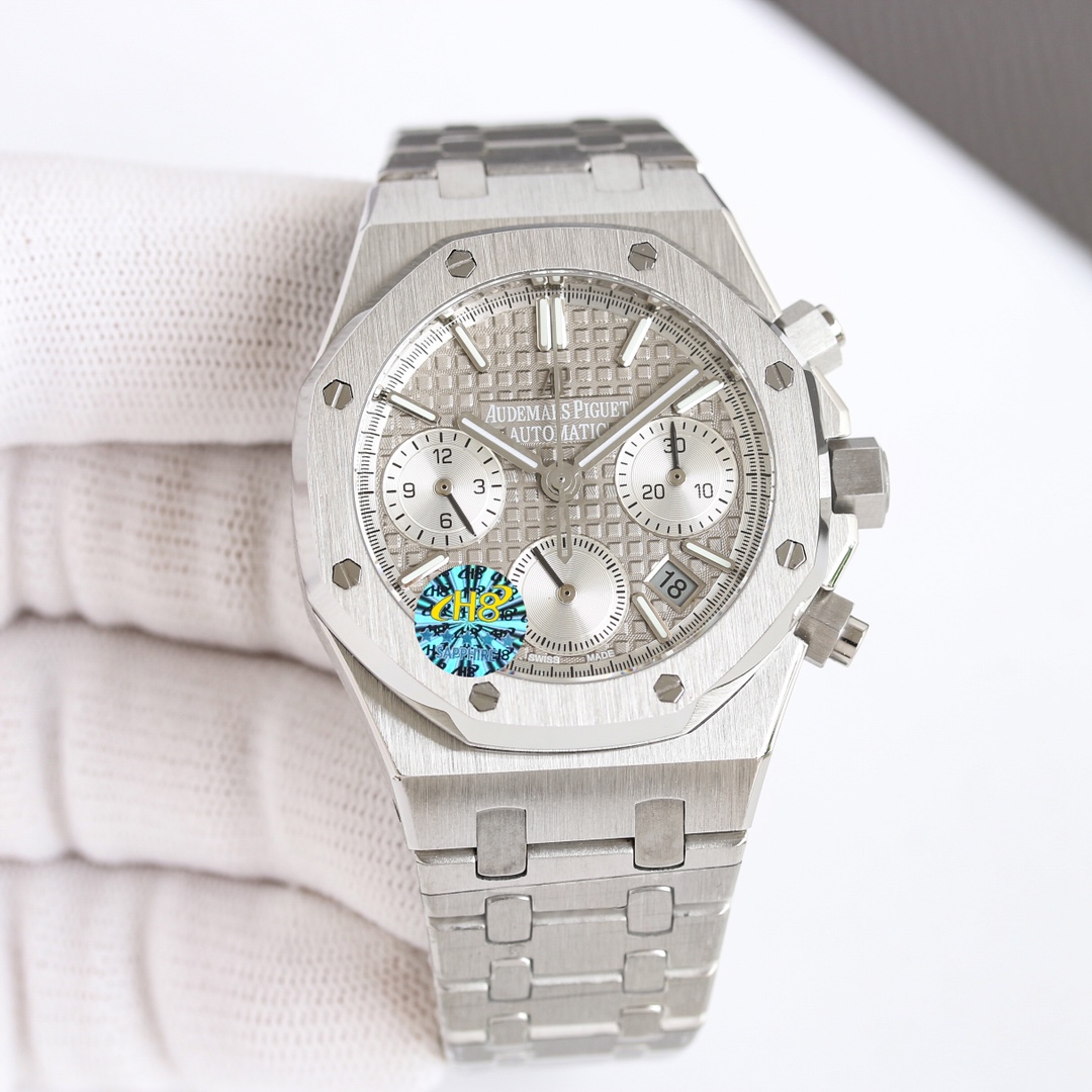 Audemars Piguet Royal Oak 38mm White / Gold - watch0402 - Image 2