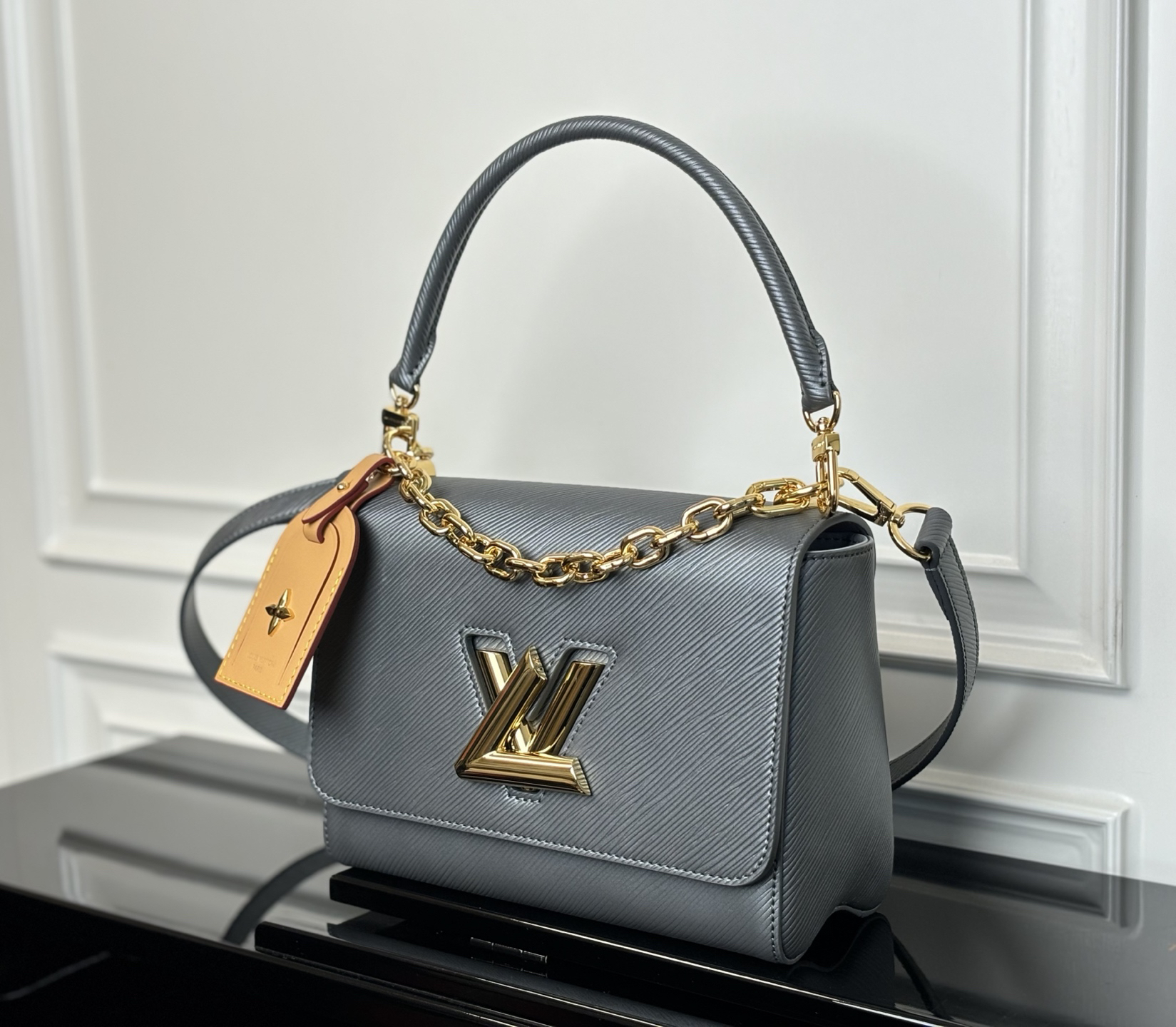 lv0106 Louis Vuitton M14059 Top Handle Bag with Dynamic Code - Image 2