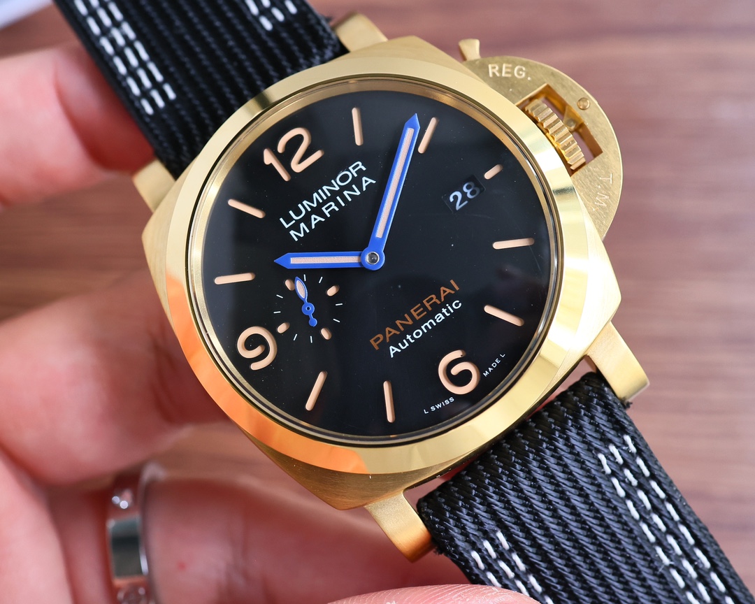 Classic Watch 47mm - watch0471 - Image 2