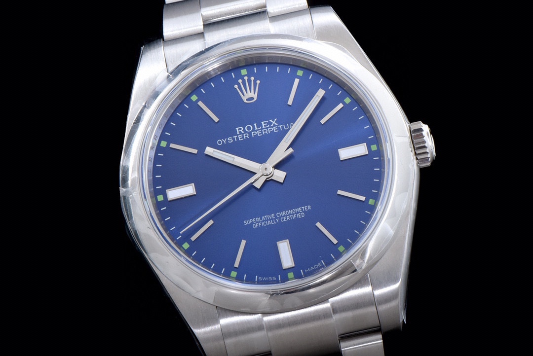 Rolex Oyster Perpetual 39mm Blue / Silver - watch0536 - Image 2