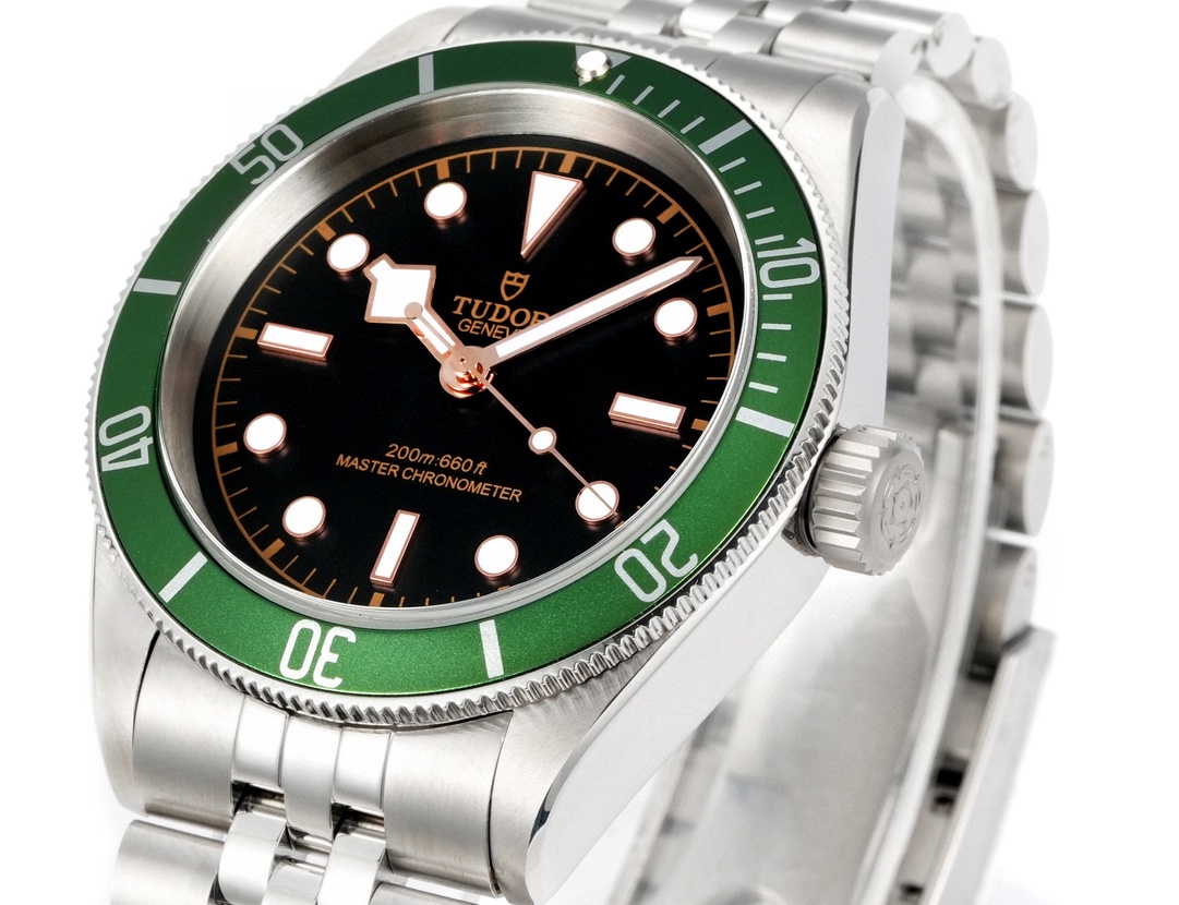 Rolex Submariner 41mm - watch0589 - Image 2