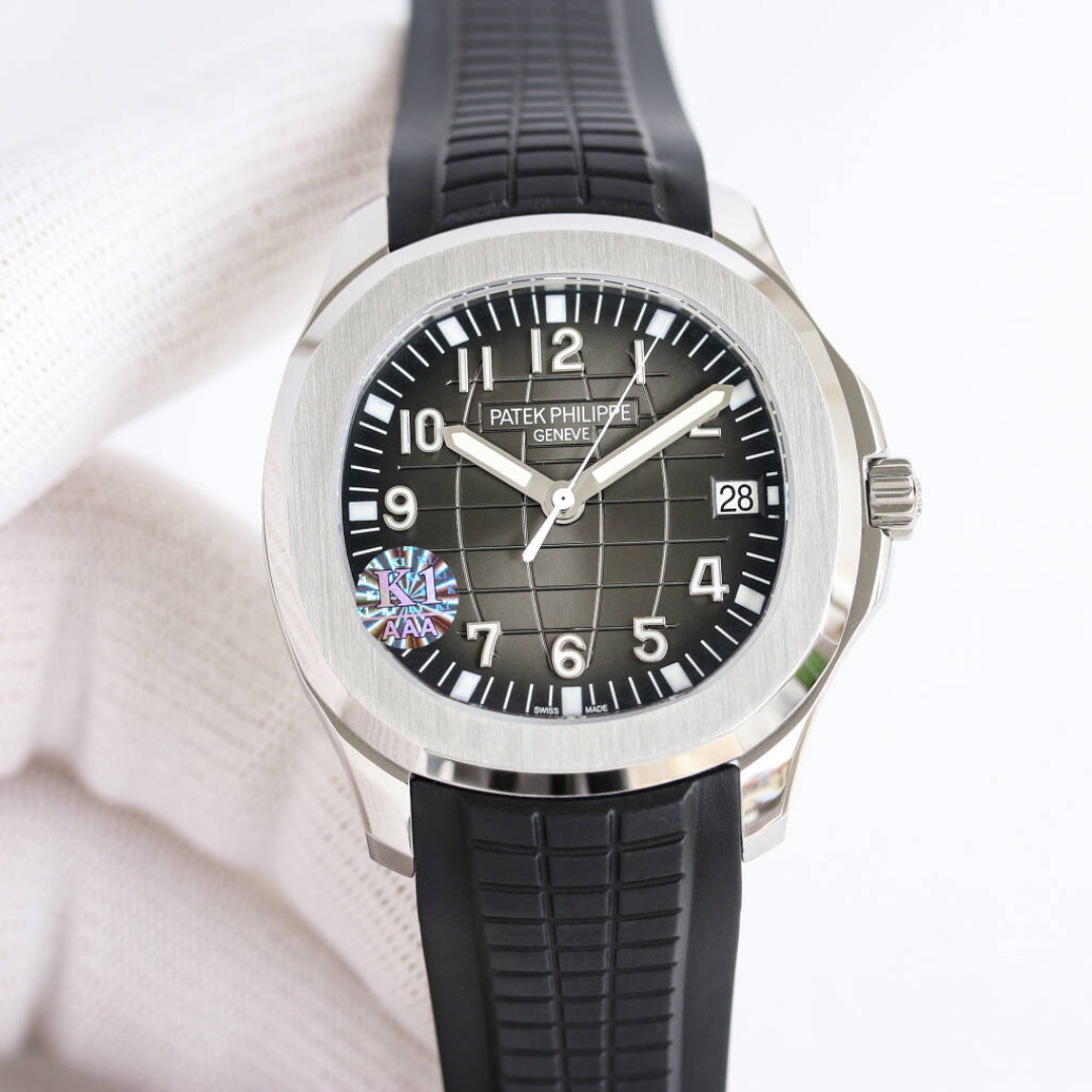 Patek Philippe Aquanaut Green - watch0597 - Image 2