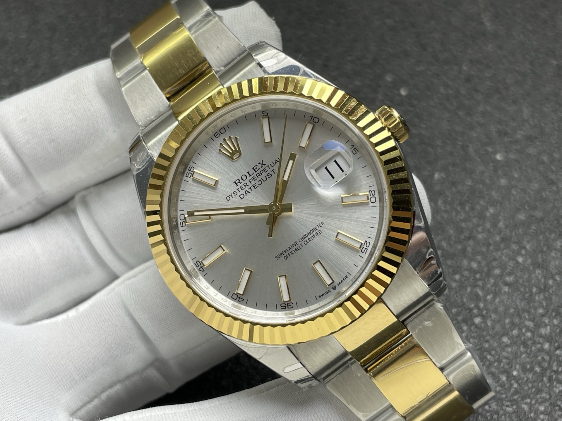 Rolex Datejust 41mm White / Blue - watch0599 - Image 2