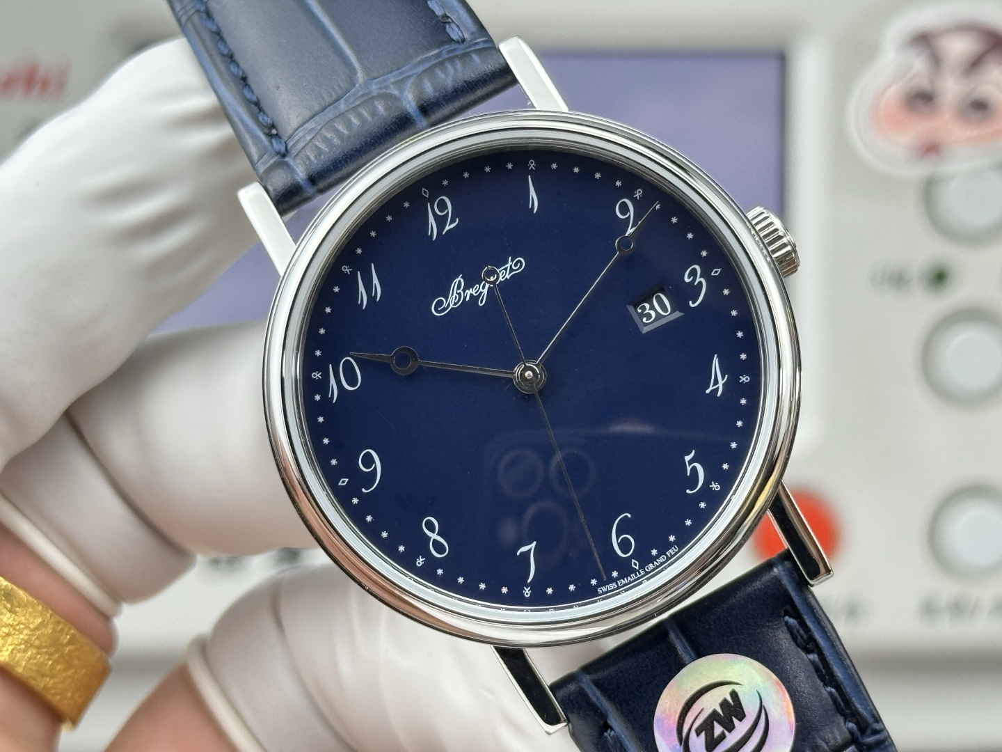 Classic Watch 38mm White / Rose Gold - watch0601 - Image 2