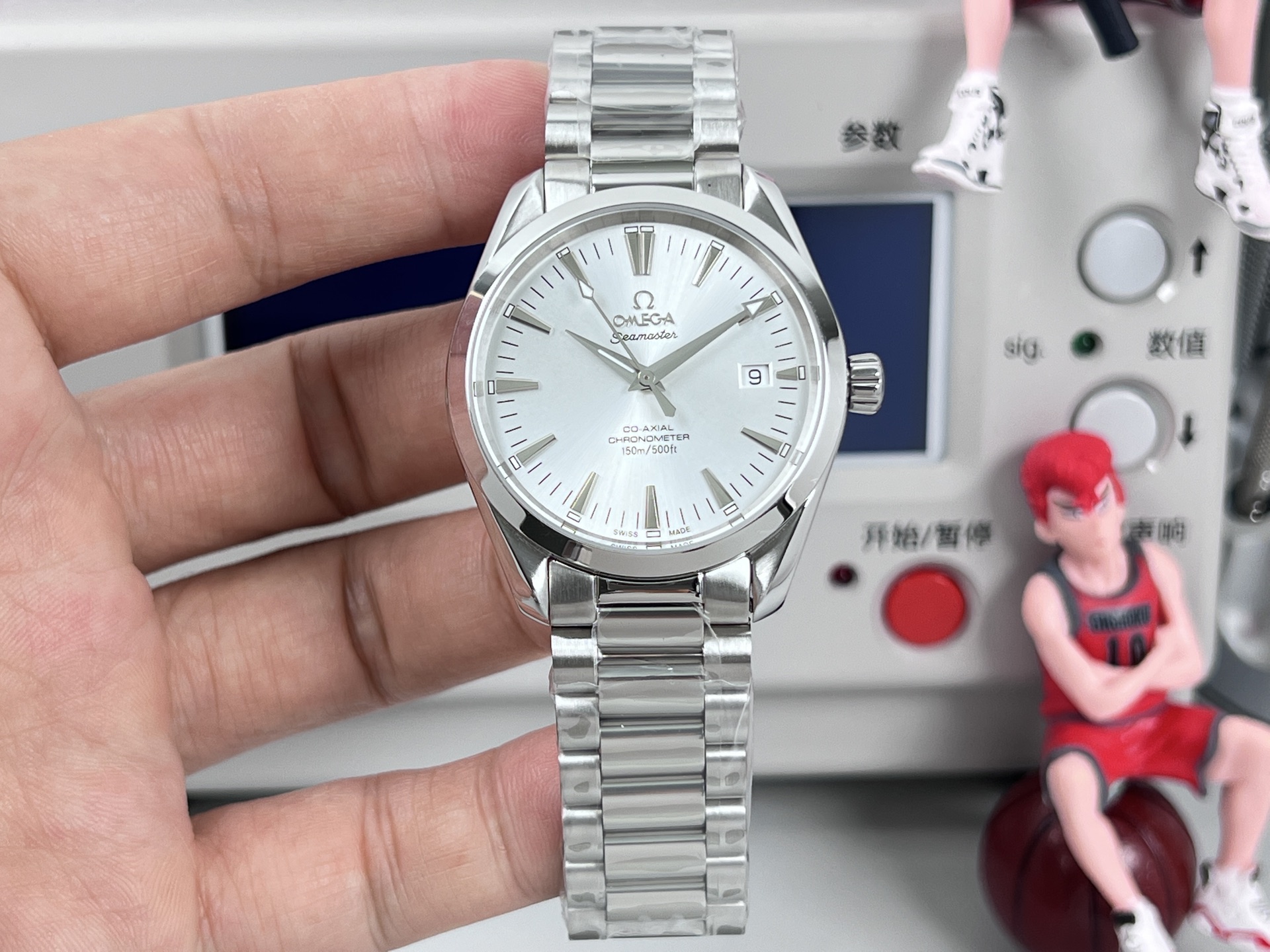 Omega Seamaster 39mm Rose Gold / Silver - watch0678 - Image 2
