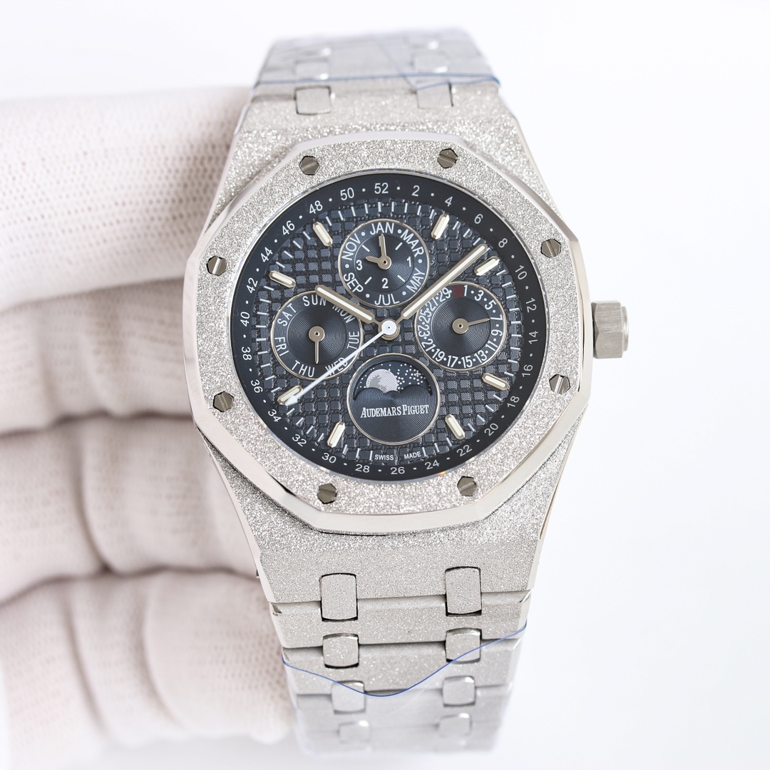 Audemars Piguet Royal Oak 41mm Silver - watch0782 - Image 2