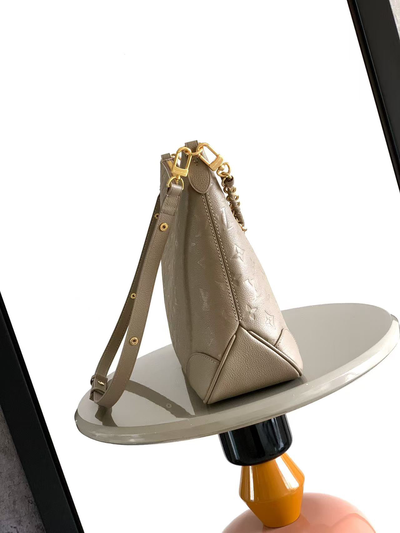 lv0160 Louis Vuitton M13706 M13706M25854 Top Handle Bag - Image 2