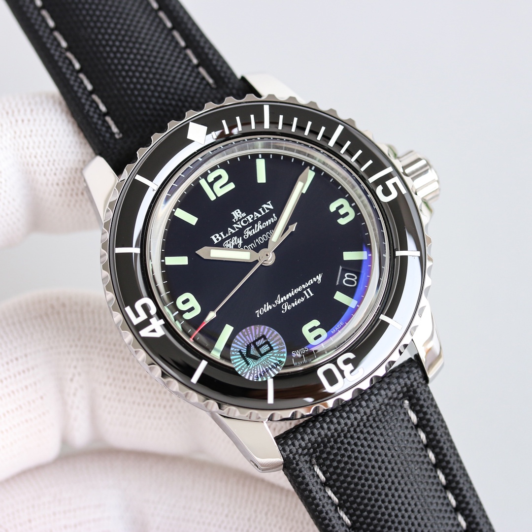 Blancpain Fifty Fathoms 45mm White / Blue - watch0954 - Image 2