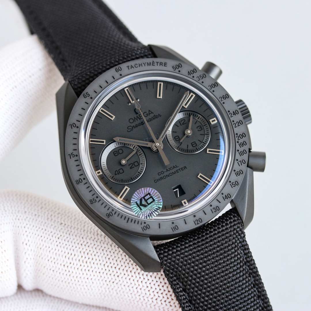 Omega Speedmaster 44mm Black / Gold - watch0962 - Image 2