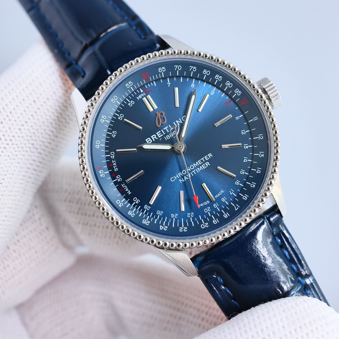 Breitling Navitimer 35mm White / Blue - watch0999 - Image 2