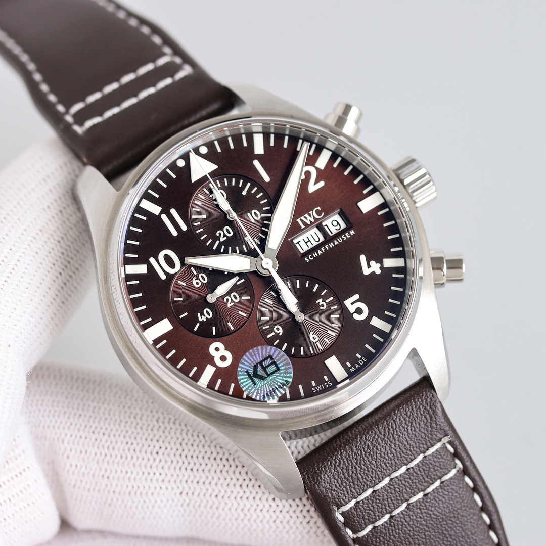 IWC Pilot Blue / Green - watch1001 - Image 2