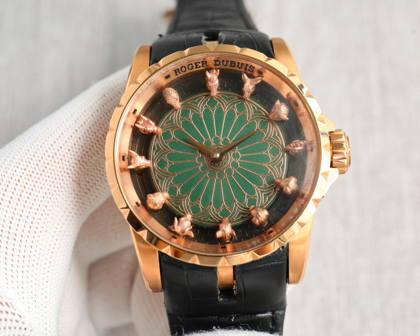 Classic Watch 45mm - watch1011 - Image 2
