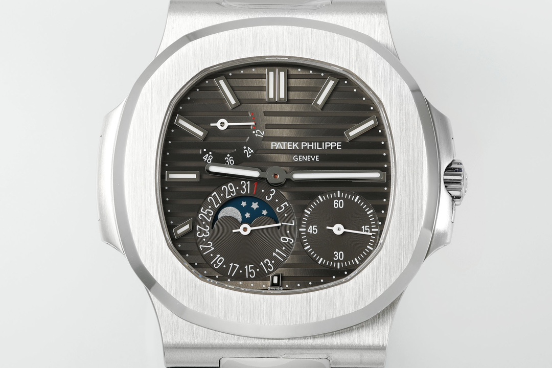 Patek Philippe Nautilus - watch1117 - Image 2