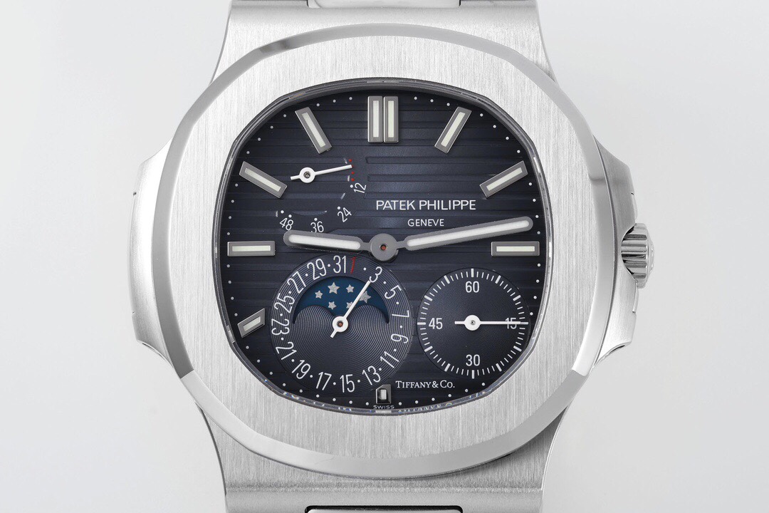 Patek Philippe Nautilus Blue - watch1119 - Image 2