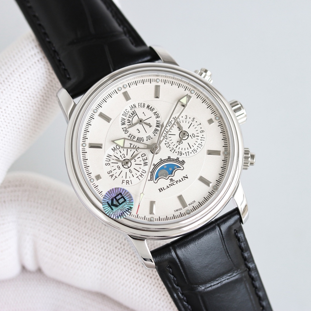 Classic Watch 40mm Black / White - watch1181 - Image 2