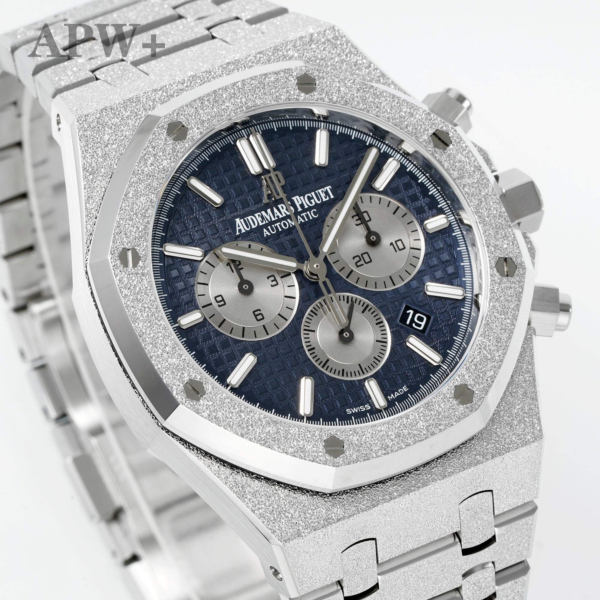 Audemars Piguet Royal Oak 41mm White / Gold - watch1261 - Image 2