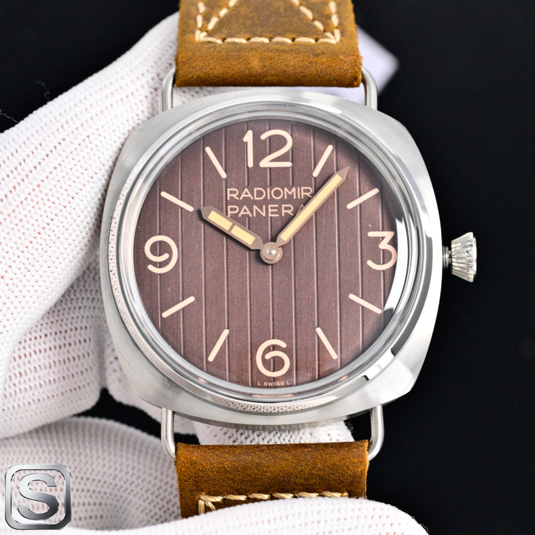 Panerai Watch 47mm White / Gold - watch1317 - Image 2