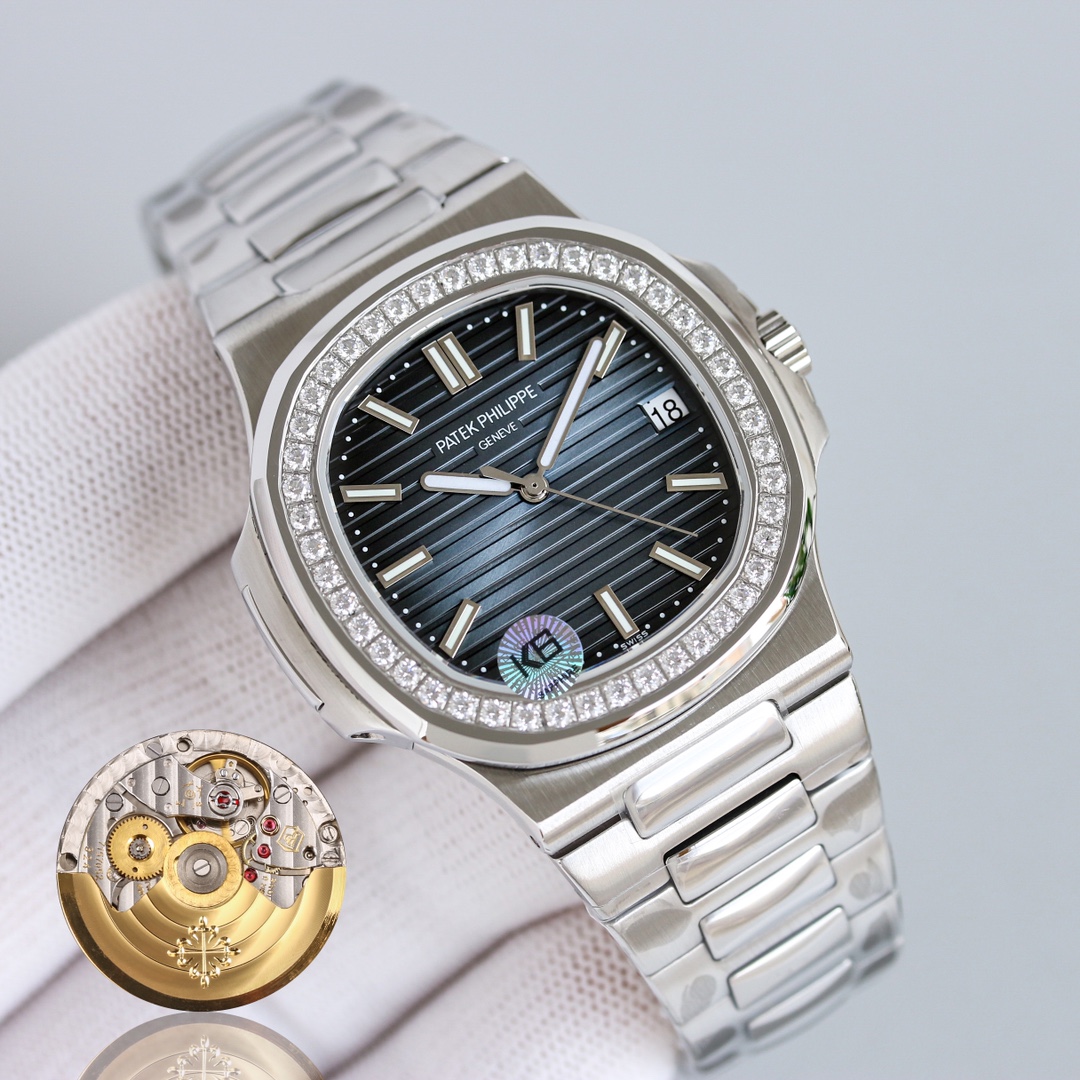 Patek Philippe Nautilus 40mm Silver - watch1336 - Image 2