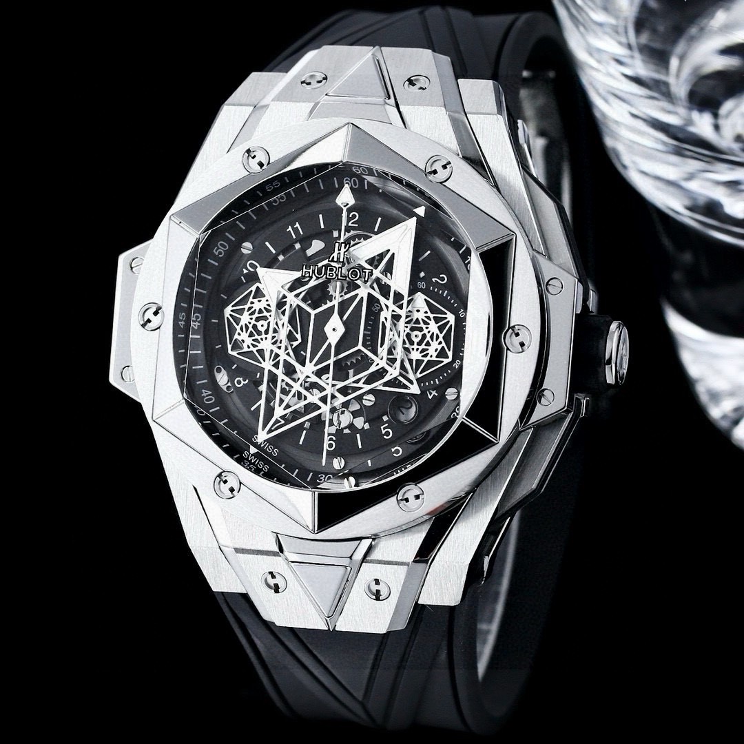 Hublot Big Bang 45mm Black - watch1365 - Image 2