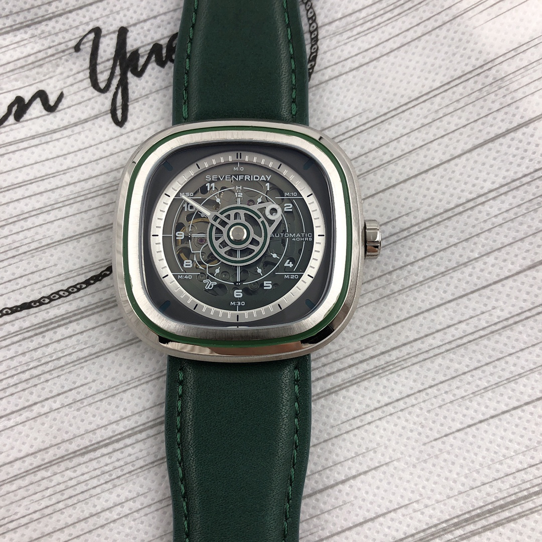 SevenFriday Watch 45mm White / Green - watch1469 - Image 2