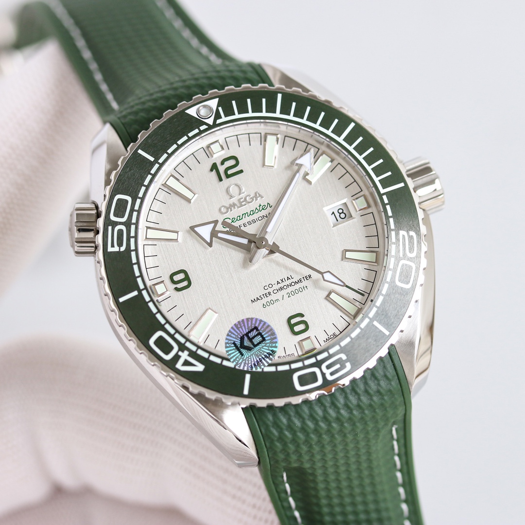Omega Seamaster 43.5mm Black / White - watch1477 - Image 2