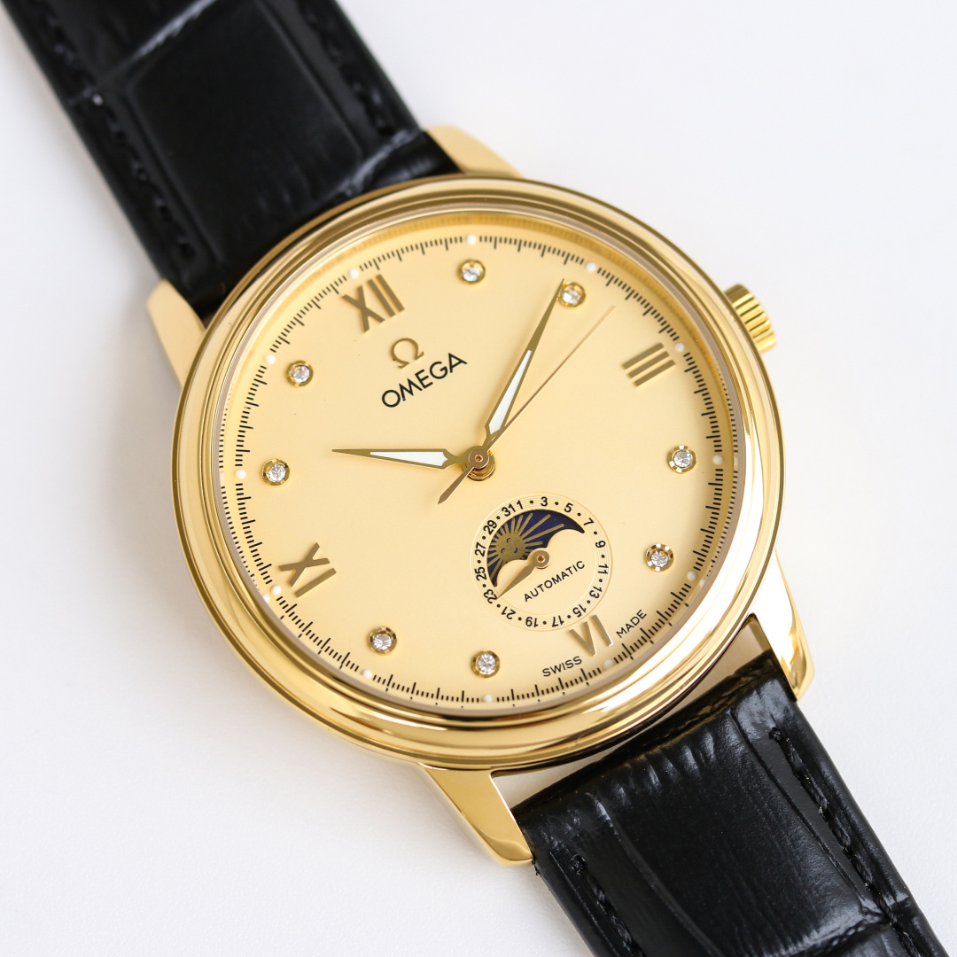 Omega De Ville 40mm White / Gold - watch1529 - Image 2
