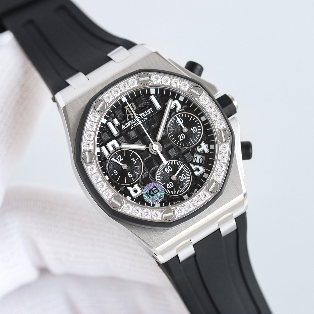 Audemars Piguet Royal Oak Silver - watch1637 - Image 2