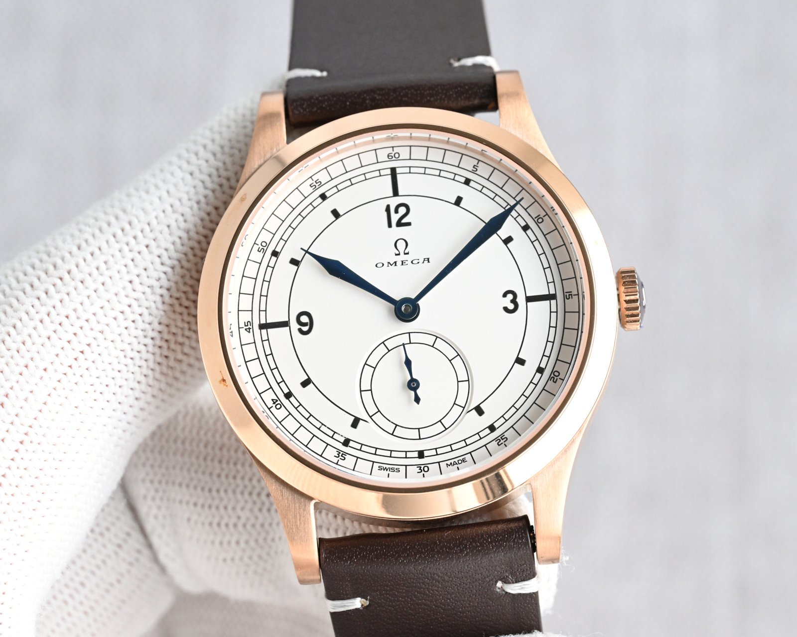 Classic Watch 39mm Gray - watch1711 - Image 2