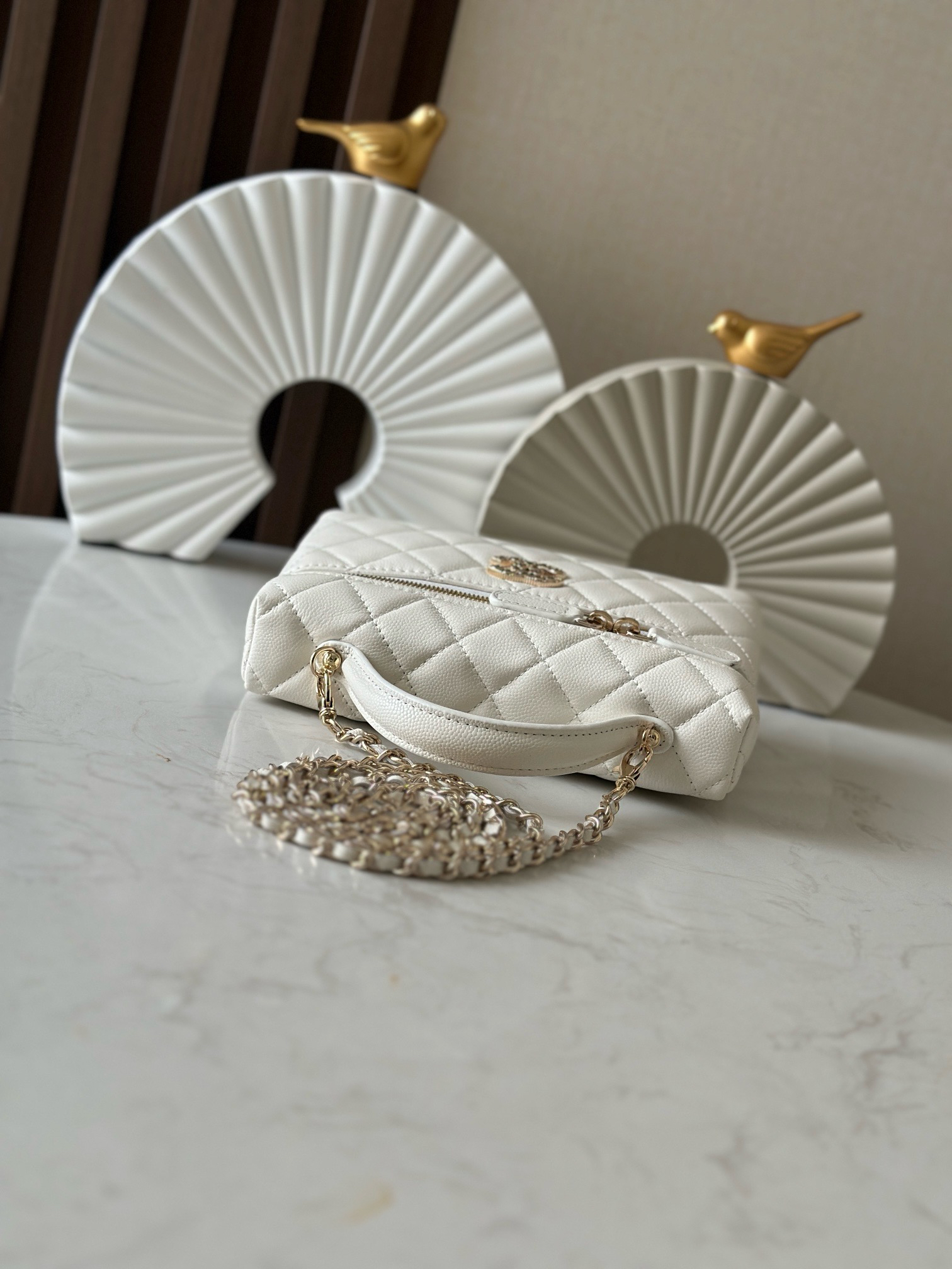 bag0020 Chanel Vanity White Gold Hardware - Image 3