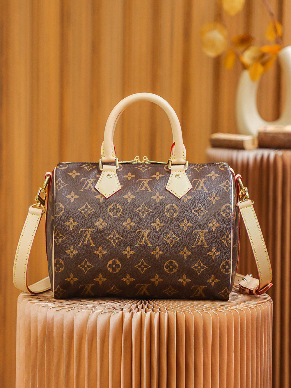 lv0068 Louis Vuitton M41113 Speedy Top Handle Bag with Dynamic Code - Image 3