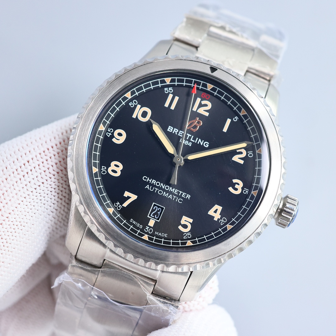Breitling Pilot 41mm White / Rose Gold - watch0073 - Image 3
