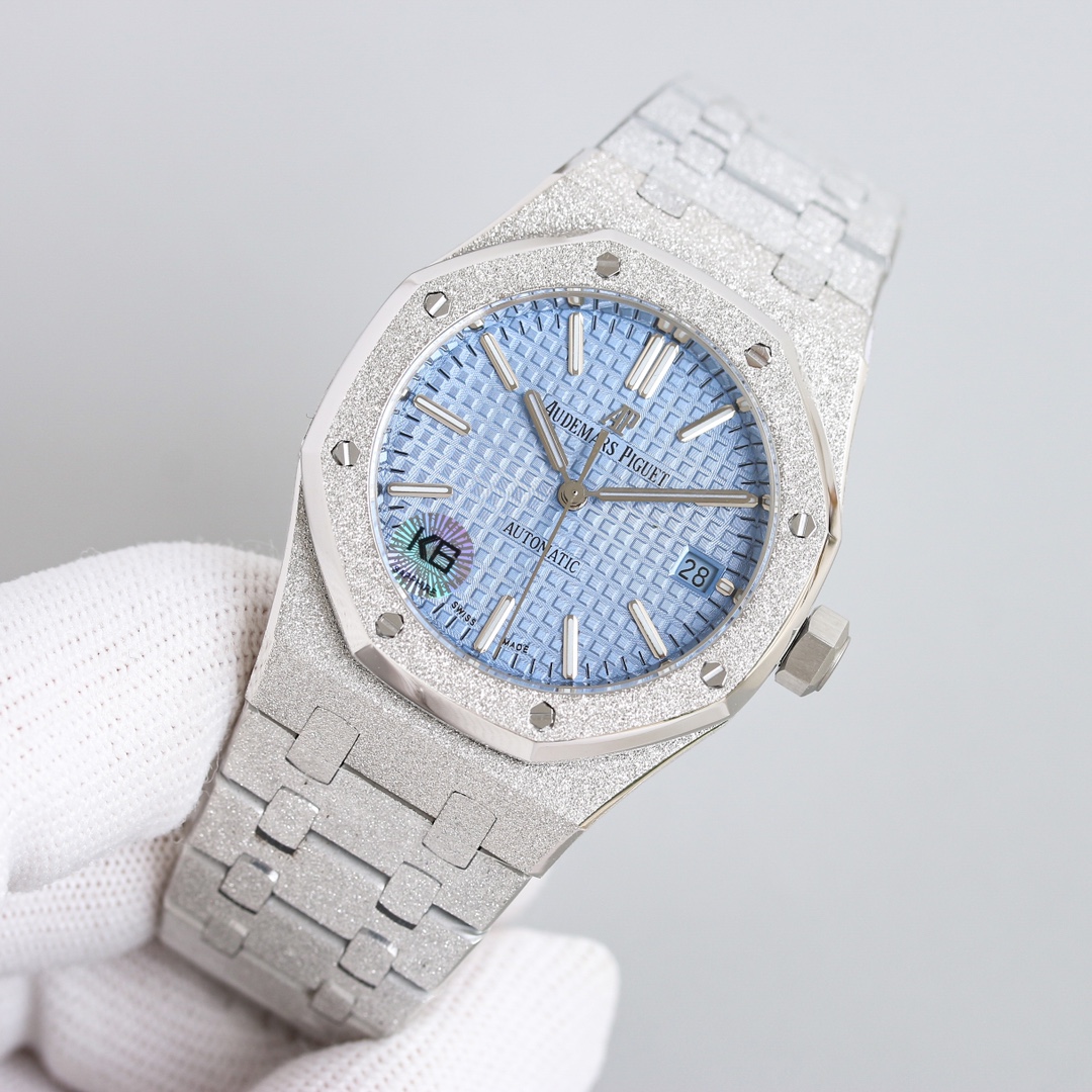 Audemars Piguet Royal Oak 37mm Rose Gold / Silver - watch0154 - Image 3
