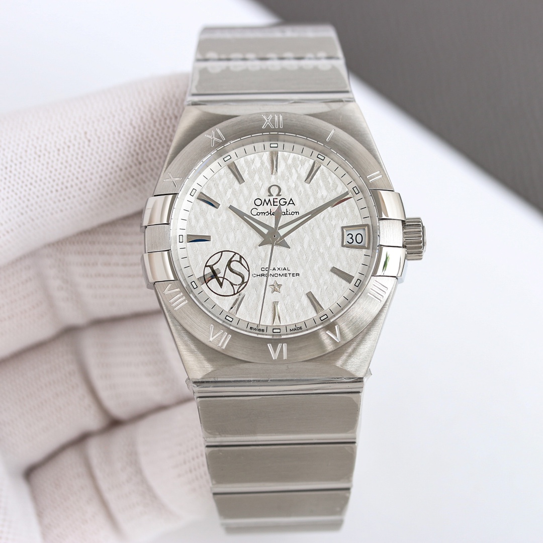 Omega Constellation 38mm Black / White - watch0189 - Image 3