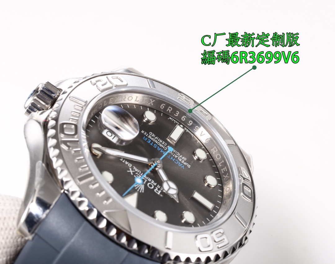 Rolex Submariner 40mm Blue / Gold - watch0307 - Image 3
