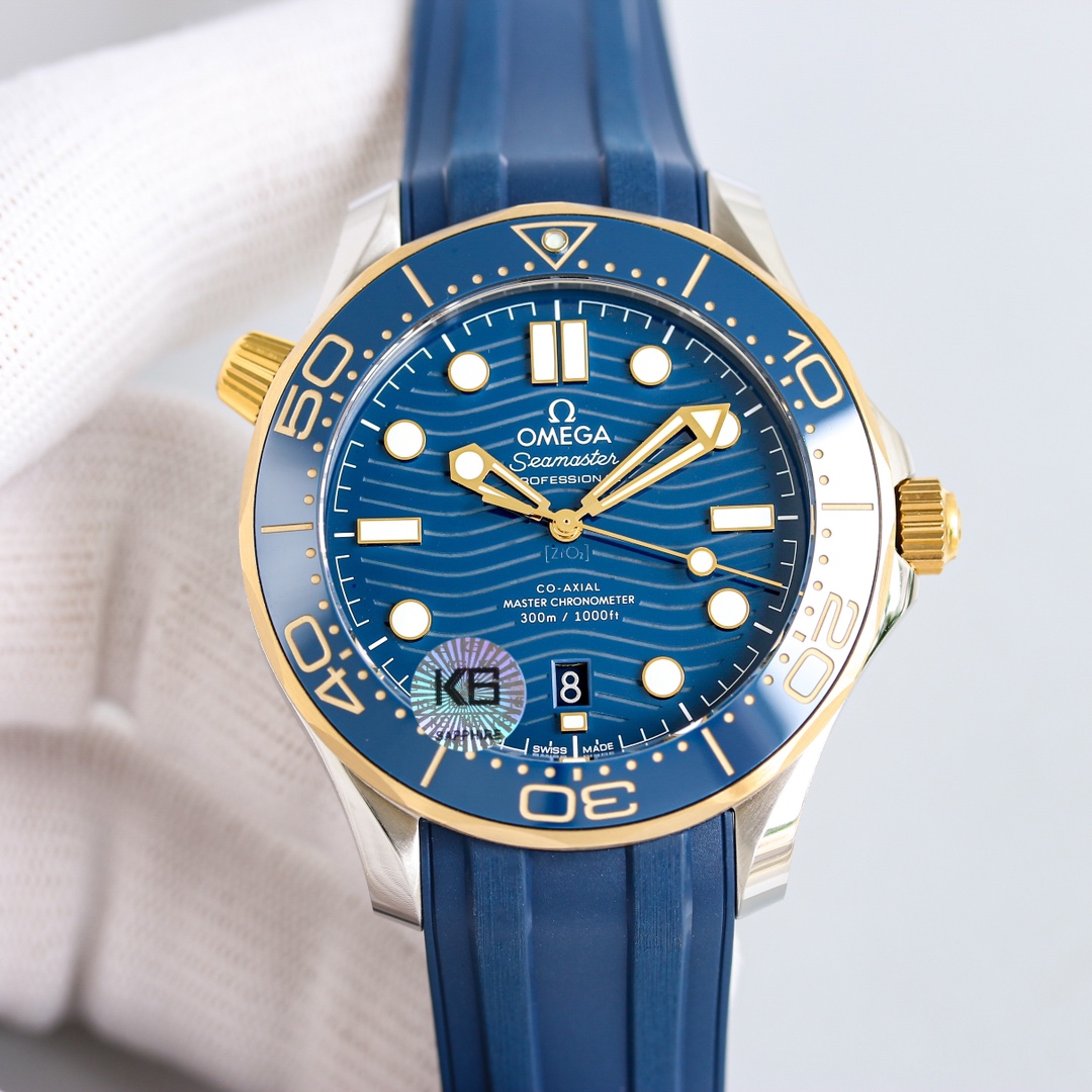 Omega Seamaster 42mm Black / Silver - watch0321 - Image 3