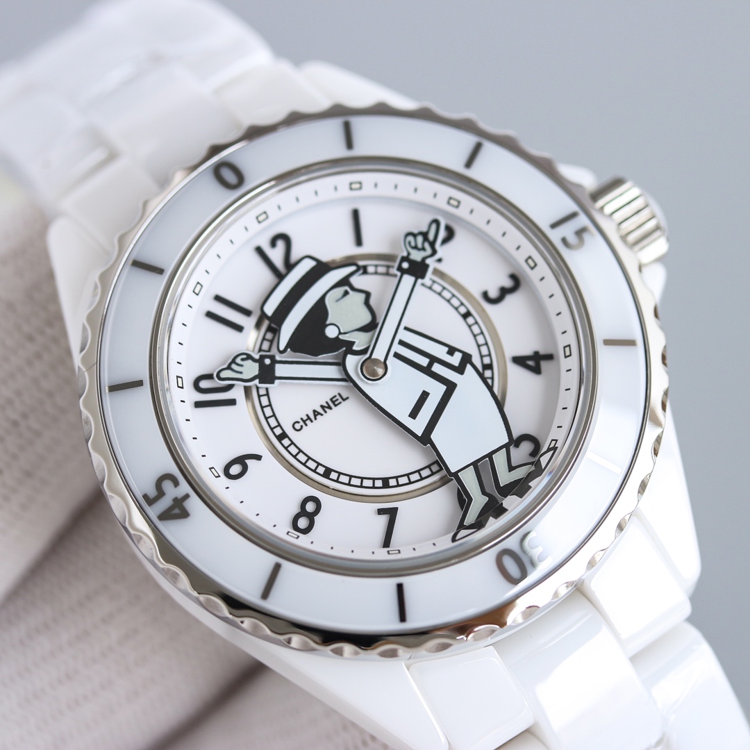 Chanel Watch 38mm Black / White - watch0403 - Image 3