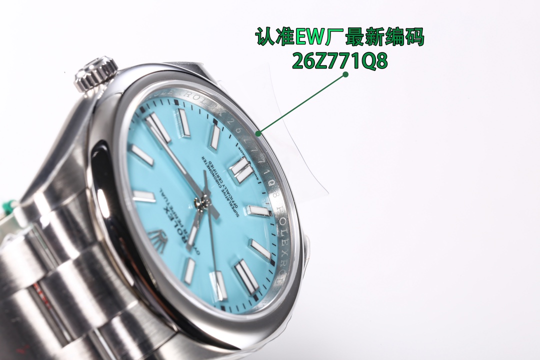 Rolex Oyster Perpetual 41mm Blue - watch0405 - Image 3