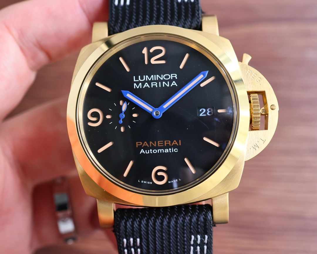 Classic Watch 47mm - watch0471 - Image 3