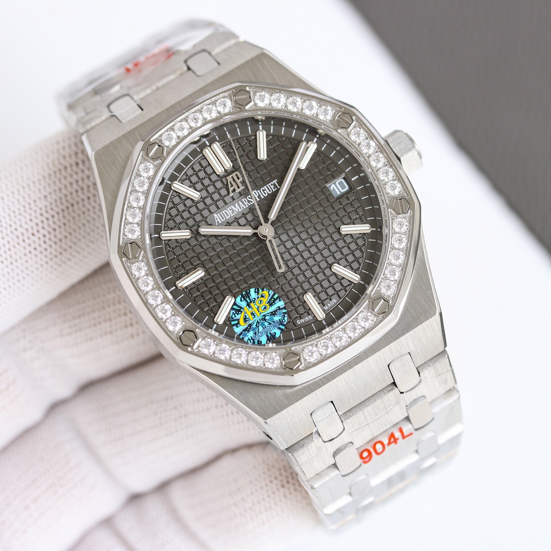 Audemars Piguet Royal Oak White / Gold - watch0522 - Image 3