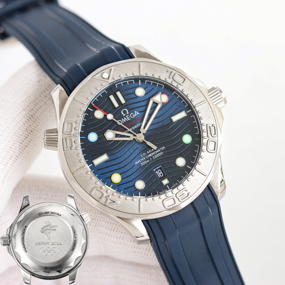 Omega Seamaster 42mm Black / White - watch0625 - Image 3