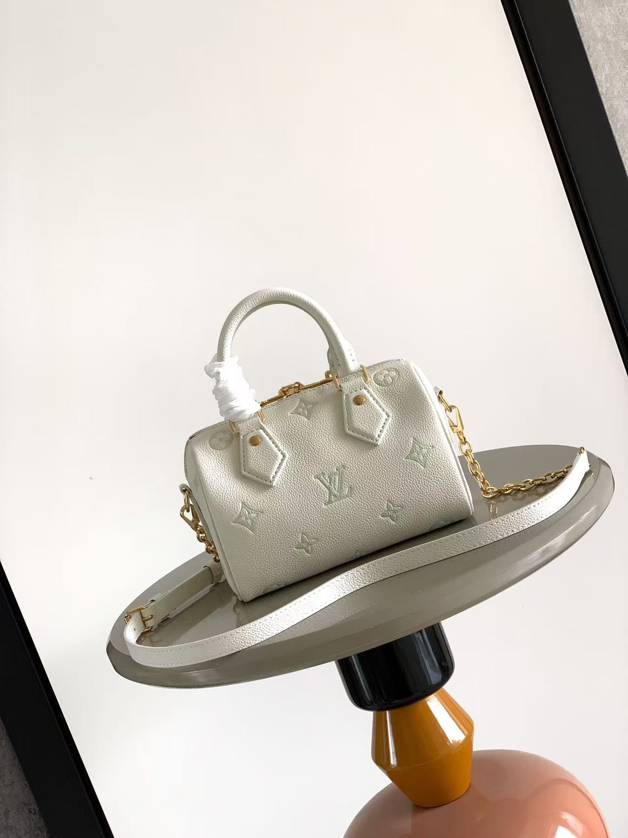 lv0145 Louis Vuitton M46397 M58954 M25929 M27572 Speedy Top Handle Bag with Dynamic Code - Image 3